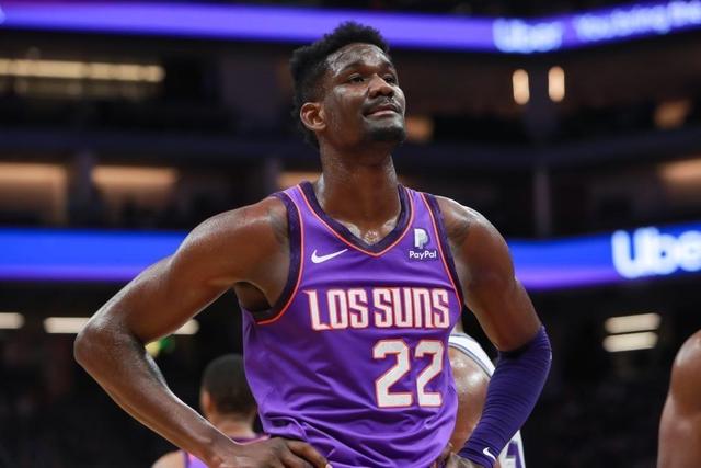 京媒:周琦愿加盟首钢 结果取决于两队谈判结果