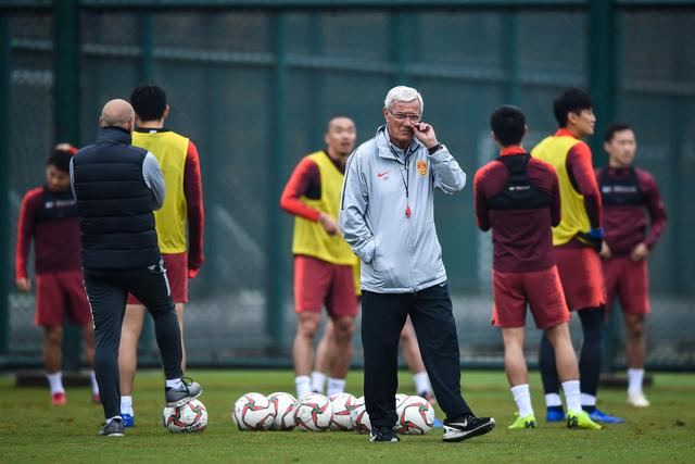 郭士强：崔永熙持球失误较多 专注力也需提高